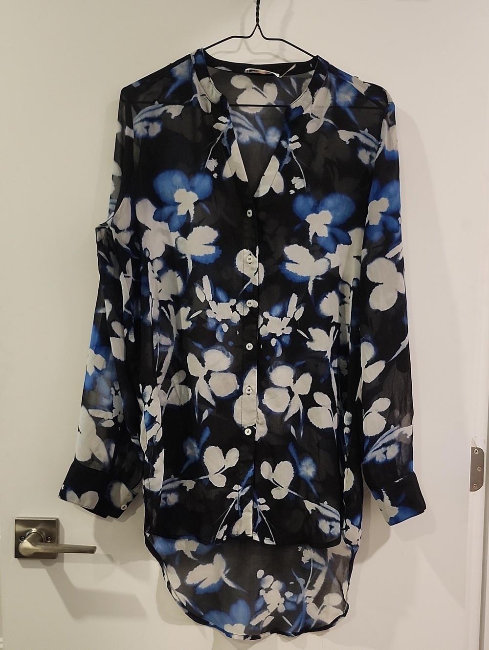 P2P 20" Calvin Klein Black Button-Down Blouse with Blue & White Floral Print